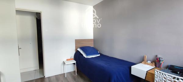 Appartement
                                                                                                                                                                                                                                                                                                                        4 pièce(s)                                                                                                                                                                                                          3 chambre(s)                                                                                                                                                                                                          80  m²