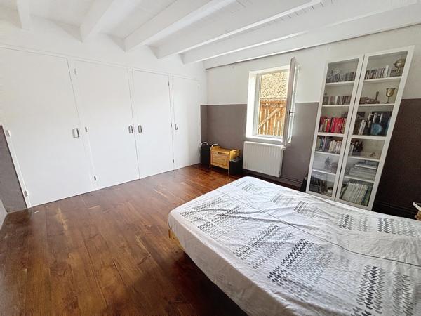 Dpt Isère (38), à vendre SAINT ALBAN DE ROCHE maison P4 - Terrasse 36 m²