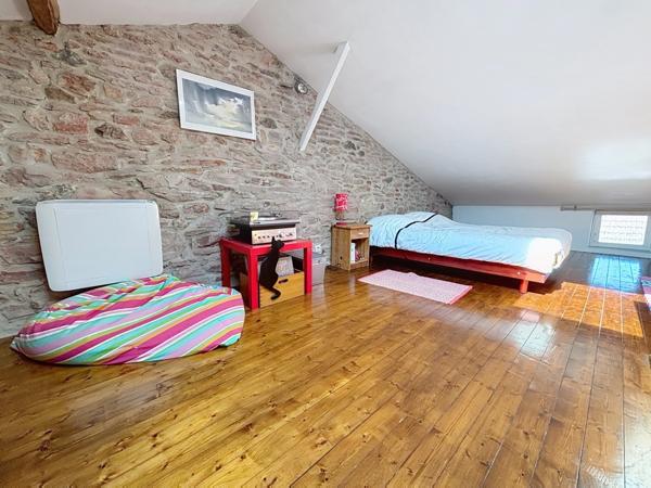 Dpt Isère (38), à vendre SAINT ALBAN DE ROCHE maison P4 - Terrasse 36 m²