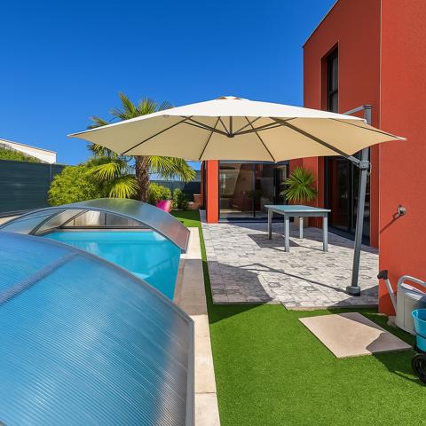 Maison Rouillon - 120 m² - 3 chambres (dont une suite parentale de plain-pied ) - Garage -  Piscine