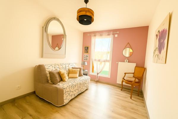 Maison Rouillon - 120 m² - 3 chambres (dont une suite parentale de plain-pied ) - Garage -  Piscine