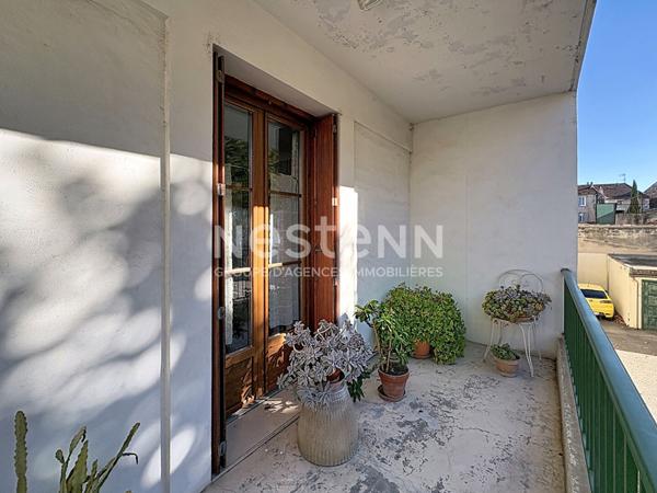 À VENDRE ? Spacieux appartement 5 pièces de 114 m² ? Châteaurenard