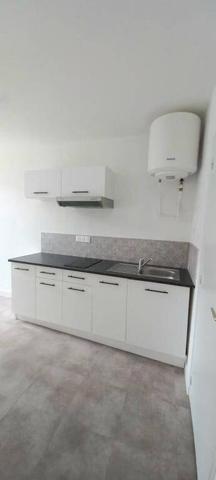 MONTBRISON - APPARTEMENT F1