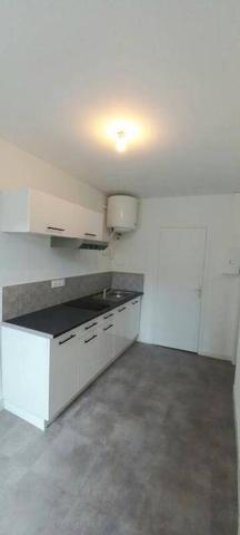 MONTBRISON - APPARTEMENT F1