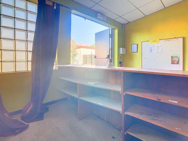 Local commercial Muret 239 m2