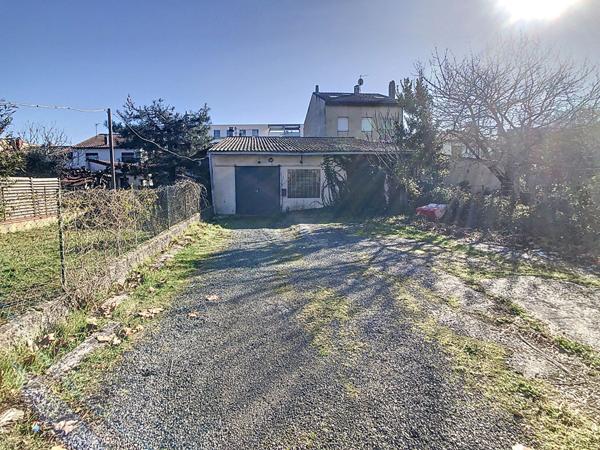 Local commercial Muret 239 m2