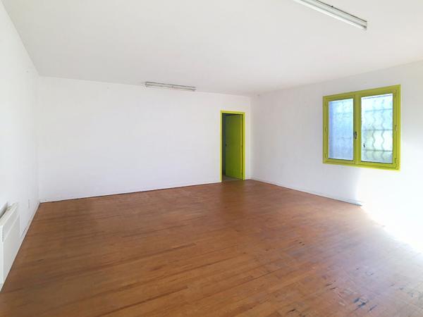 Local commercial Muret 239 m2