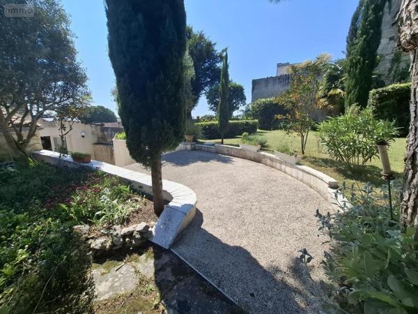 Maison à vendre à Saintes en Charente-Maritime (17100), ref : 17111-674