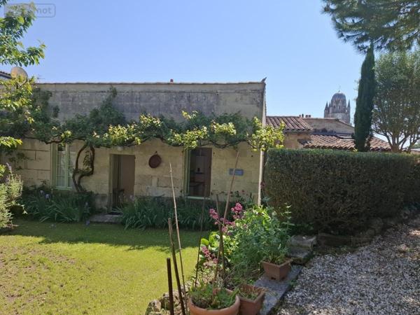 Maison à vendre à Saintes en Charente-Maritime (17100), ref : 17111-674