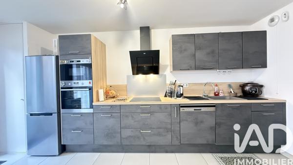 Appartement à vendre 4 pièces 77 m² Bezannes