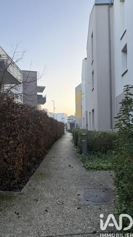 Appartement à vendre 4 pièces 77 m² Bezannes