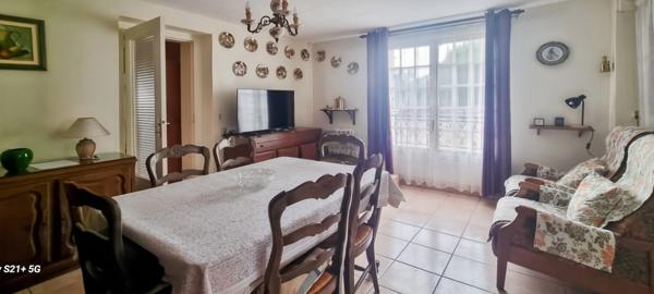 Maison à vendre 3 pièces ()