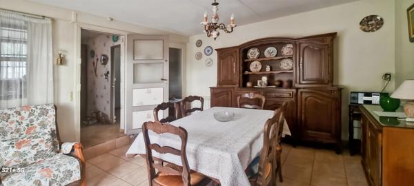Maison à vendre 3 pièces ()