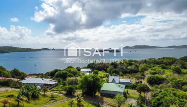 Terrain avec vue mer exceptionnelle au Robert