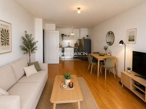 A vendre -Deauville - carré d'or - deux pièces  avec  terrasse -garage