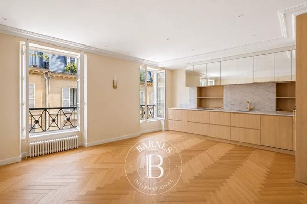 Paris 6ème, Appartement 2 Chambres -  71 m² à vendre