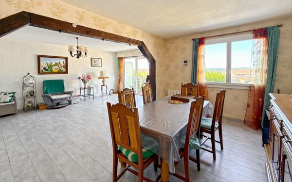 Appartement à vendre    4 pièces • 106 m2 Trélissac