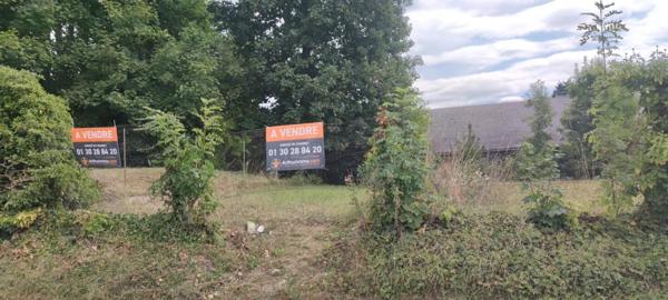 Vente Terrain 555 m2 à Bornel