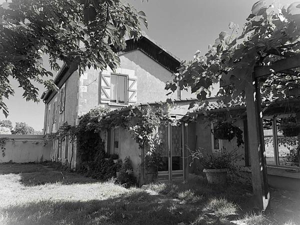 Maison à vendre à Saint-Benoît dans la Vienne (86280), ref : 018/1013