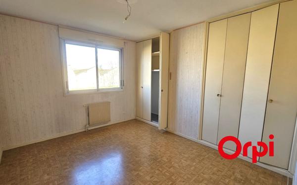Appartement à vendre    4 pièces • 90,10 m2 Vénissieux