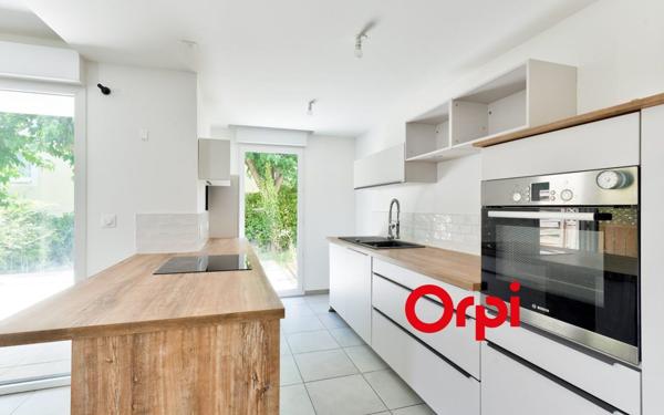Appartement à vendre    4 pièces • 74,35 m2 Pierre-Bénite