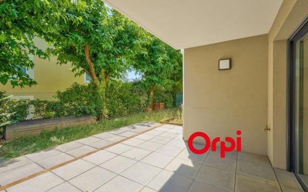 Appartement à vendre    4 pièces • 74,35 m2 Pierre-Bénite