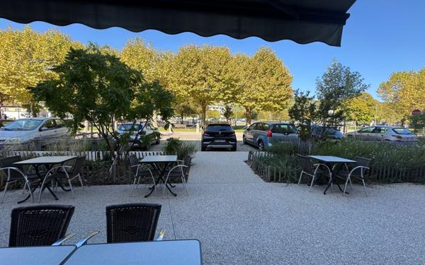 Immeuble à vendre    2 pièces •  Saint-Marcellin