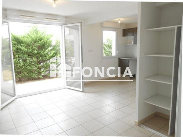 Location Studio 31.5 m² - 3 RUE VICTOR POUGET Agde 34300