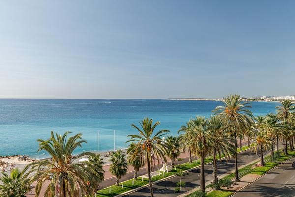 A VENDRE - 4 PIECES - PROMENADE DES ANGLAIS