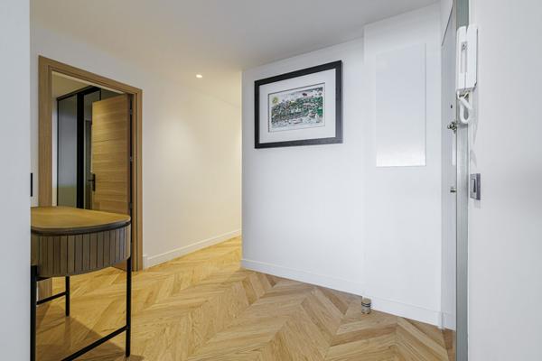 A VENDRE - 4 PIECES - PROMENADE DES ANGLAIS