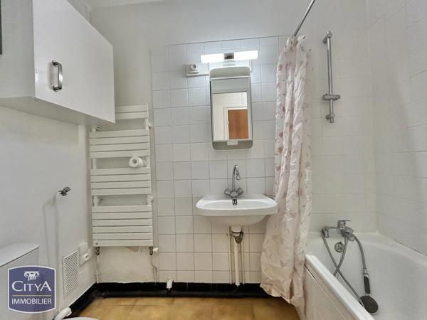 Appartement à vendre 1 pièce 26.01m² Tours (37000)