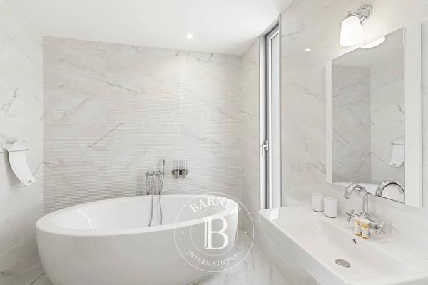Porto-Vecchio, Propriété 4 Chambres -  254 m² à vendre
