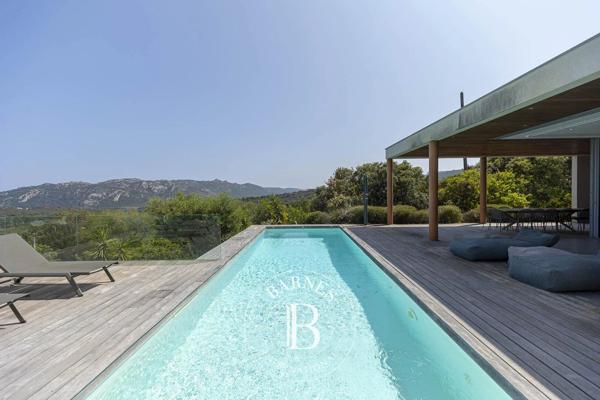 Porto-Vecchio, Propriété 4 Chambres -  254 m² à vendre