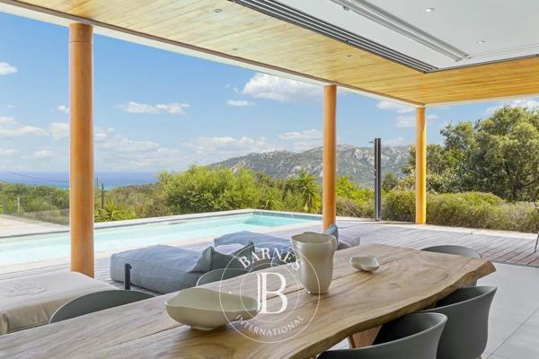 Porto-Vecchio, Propriété 4 Chambres -  254 m² à vendre