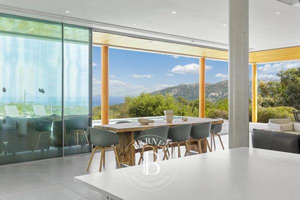 Porto-Vecchio, Propriété 4 Chambres -  254 m² à vendre