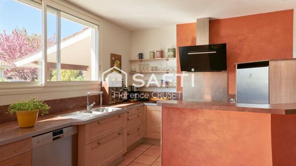 Maison 4 chambres plain pied, piscine, sans vis-à-vis