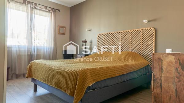 Maison 4 chambres plain pied, piscine, sans vis-à-vis