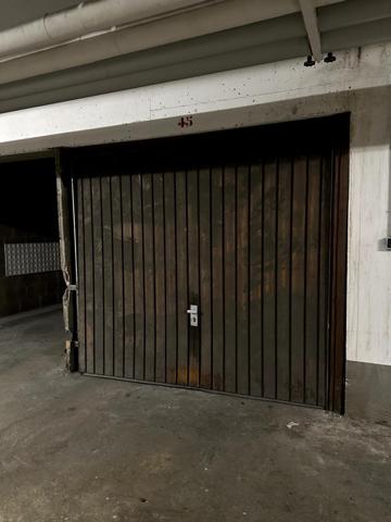 HYPER CENTRE DE REIMS - UN GARAGE en sous-sol