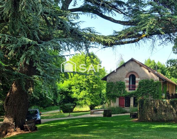 Propriété de prestige : maison de maître, deux gîtes, dépendances – Exclusivité rare