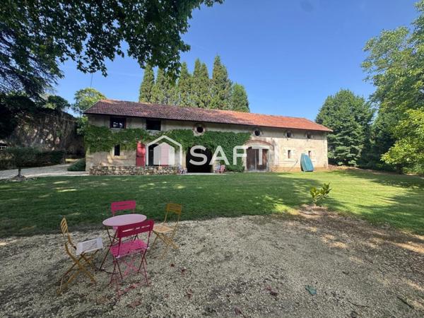 Propriété de prestige : maison de maître, deux gîtes, dépendances – Exclusivité rare