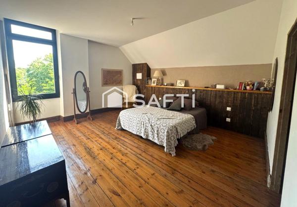 Propriété de prestige : maison de maître, deux gîtes, dépendances – Exclusivité rare