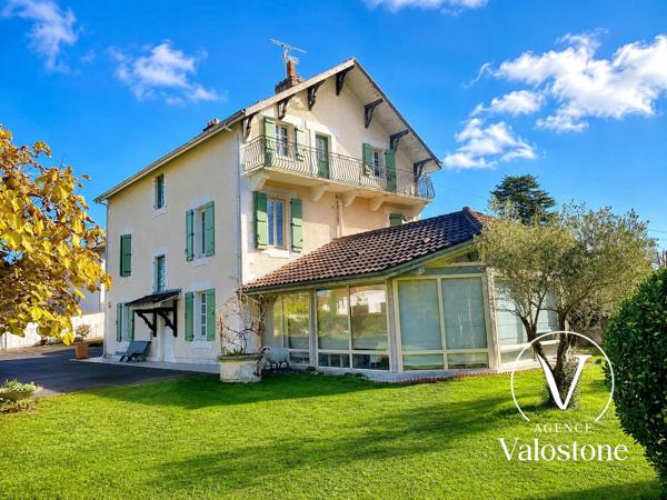 Belle maison bourgeoise en centre ville