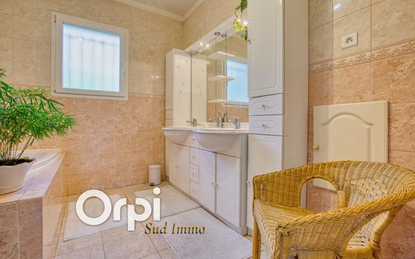 Maison à vendre    6 pièces •  Veyras