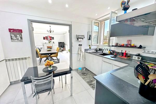 Sorgues (84700) Maison Sorgues 7 pièce(s) 161 m2