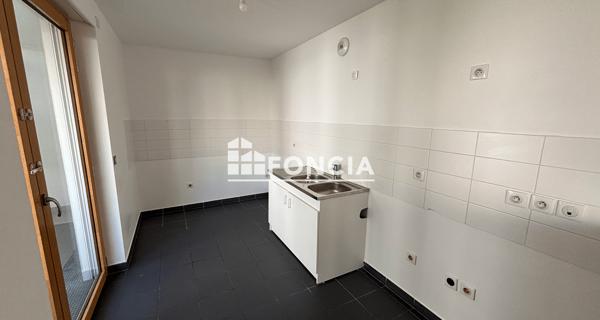 Location Appartement 3 pièces 80 m² - Arcueil 94110