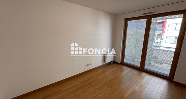 Location Appartement 3 pièces 80 m² - Arcueil 94110
