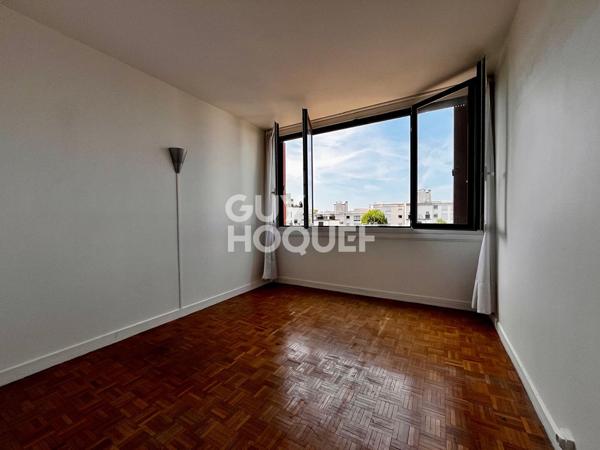 VANVES - QUARTIER DU PLATEAU - APPARTEMENT 2 PIÈCES DE 52,56 M² AVEC BALCON - ÉTAGE ÉLEVÉ -RÉSIDENCE AVEC GARDIEN