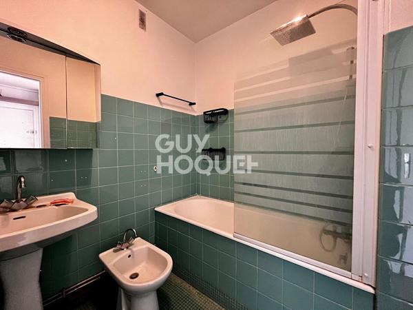 VANVES - QUARTIER DU PLATEAU - APPARTEMENT 2 PIÈCES DE 52,56 M² AVEC BALCON - ÉTAGE ÉLEVÉ -RÉSIDENCE AVEC GARDIEN