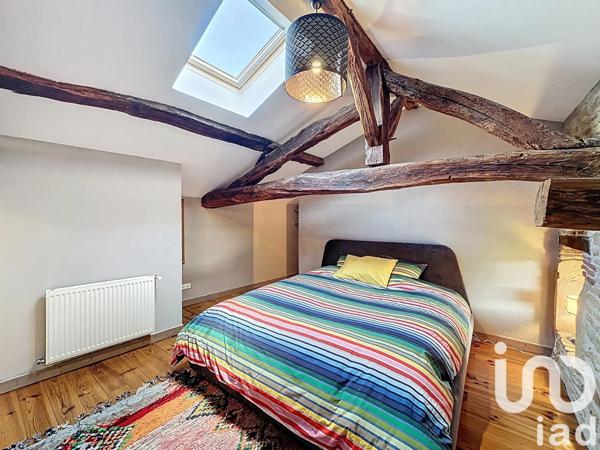 Maison à vendre 10 pièces 221 m² Porte des Pierres Dorées