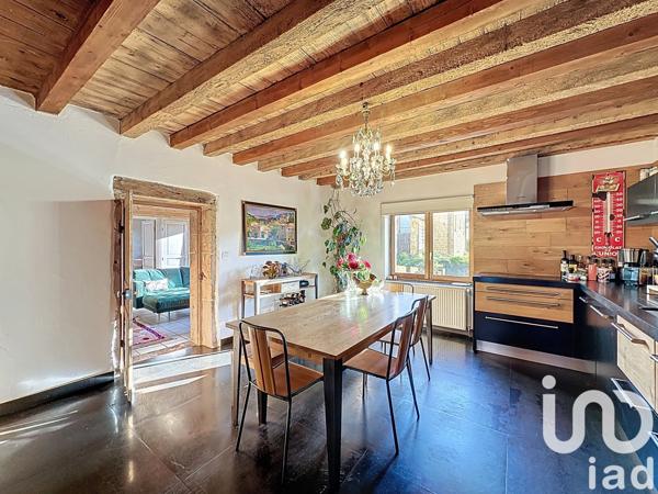 Maison à vendre 10 pièces 221 m² Porte des Pierres Dorées